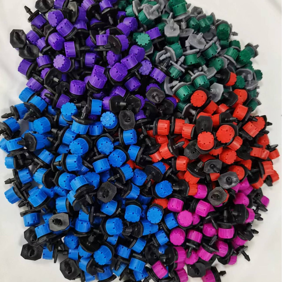 Adjustable Drip Irrigation Emitters – 8-Hole Watering Drippers