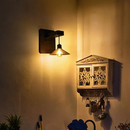 Solar Vintage Wall Light