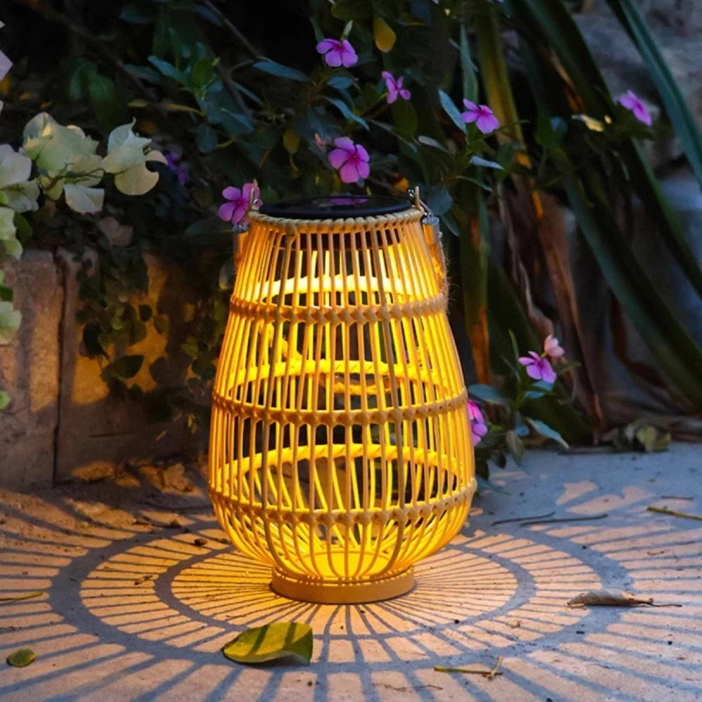 Solar Rattan Pattern Lantern