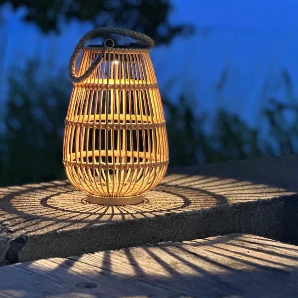 Solar Rattan Pattern Lantern