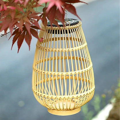 Solar Rattan Pattern Lantern