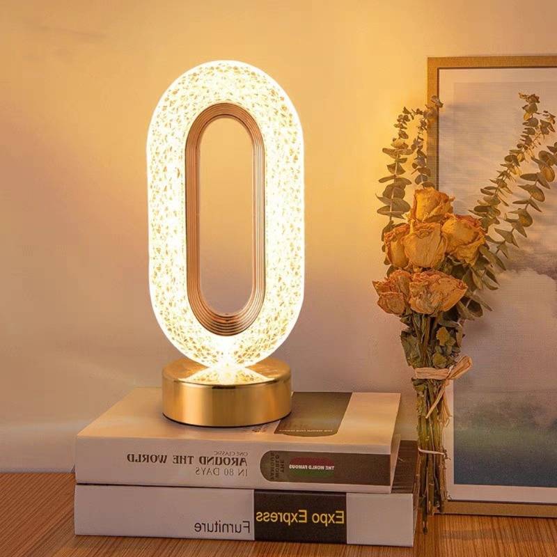 Regal Crystal Lamp