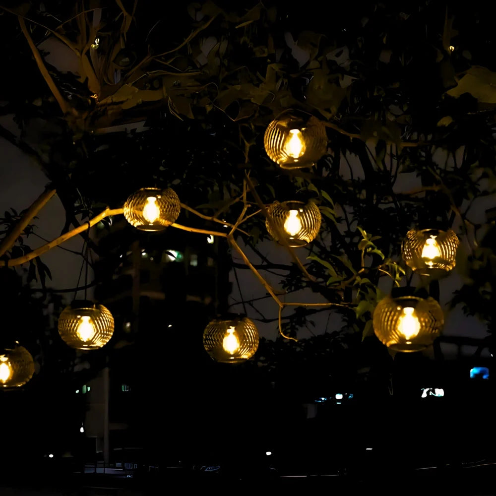 Solar Mesh Lantern Light