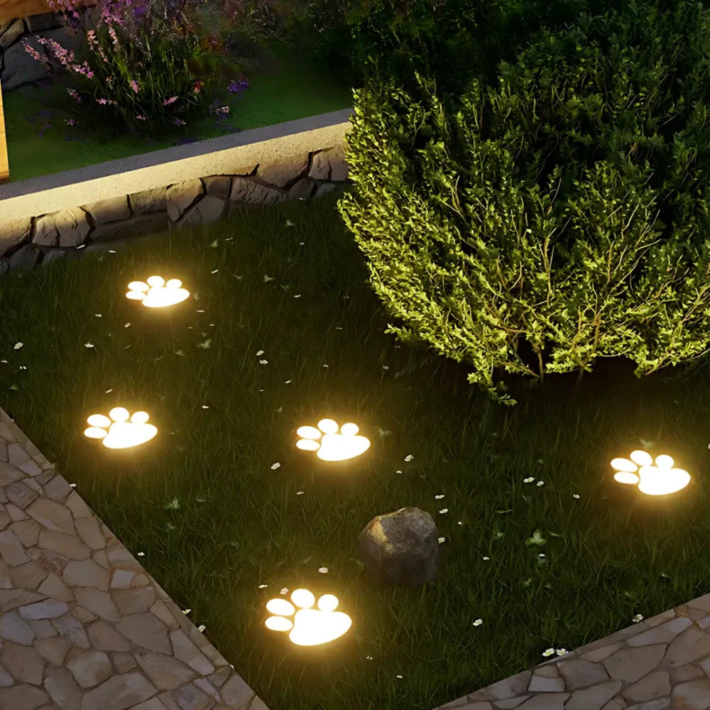 Solar Paw Garden Light