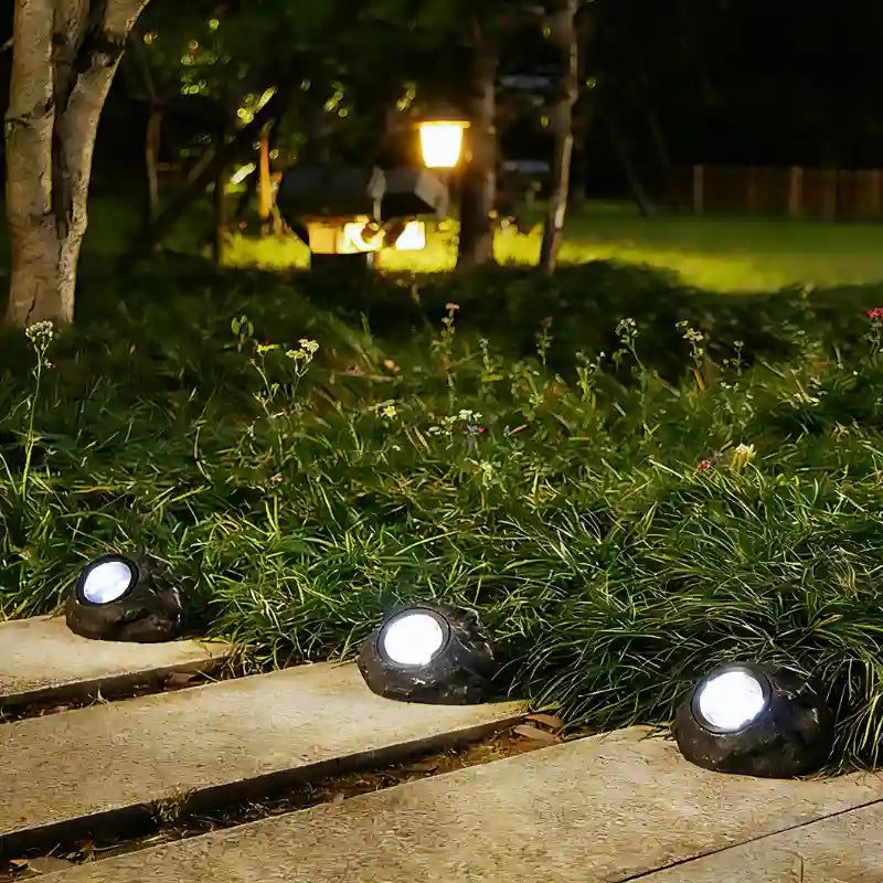 Solar Stone Garden Light