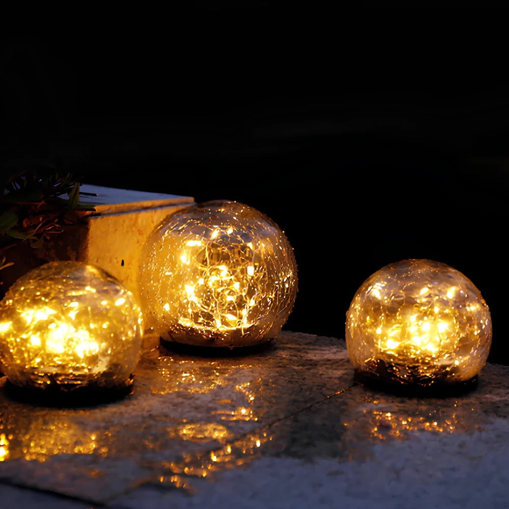 Solar Glass Globe Garden Light
