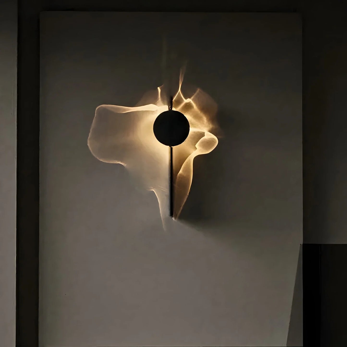 Modern Wave Wall Sconce