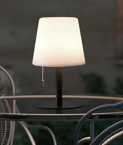 Minimalist LED Table Lamp