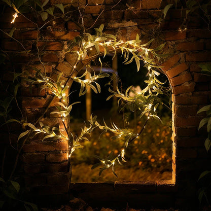 Botanical Garland Light