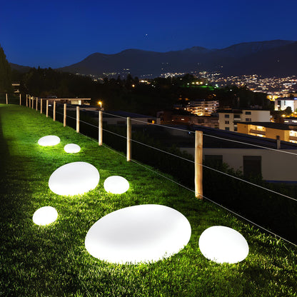 Cobblestone Solar Garden Light