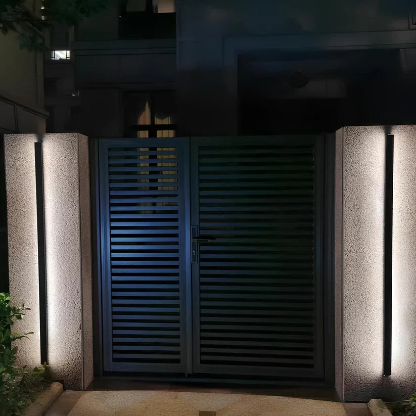 Modern Outdoor Wall Sconce