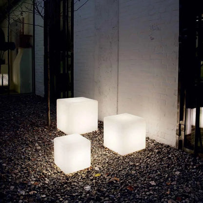 Modern Cube Garden Light