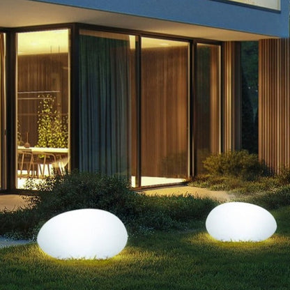 Cobblestone Solar Garden Light