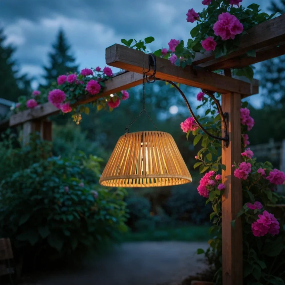 Solar Rattan Lantern Light