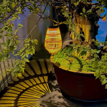 Solar Rattan Pattern Lantern