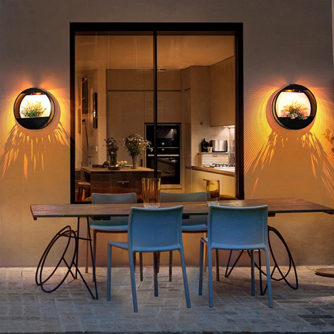 Solar Planter Wall Light