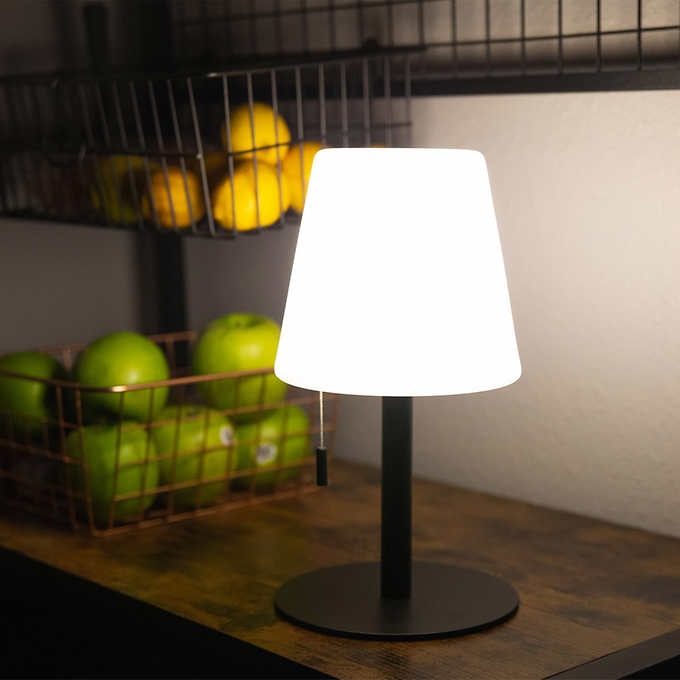 Minimalist LED Table Lamp