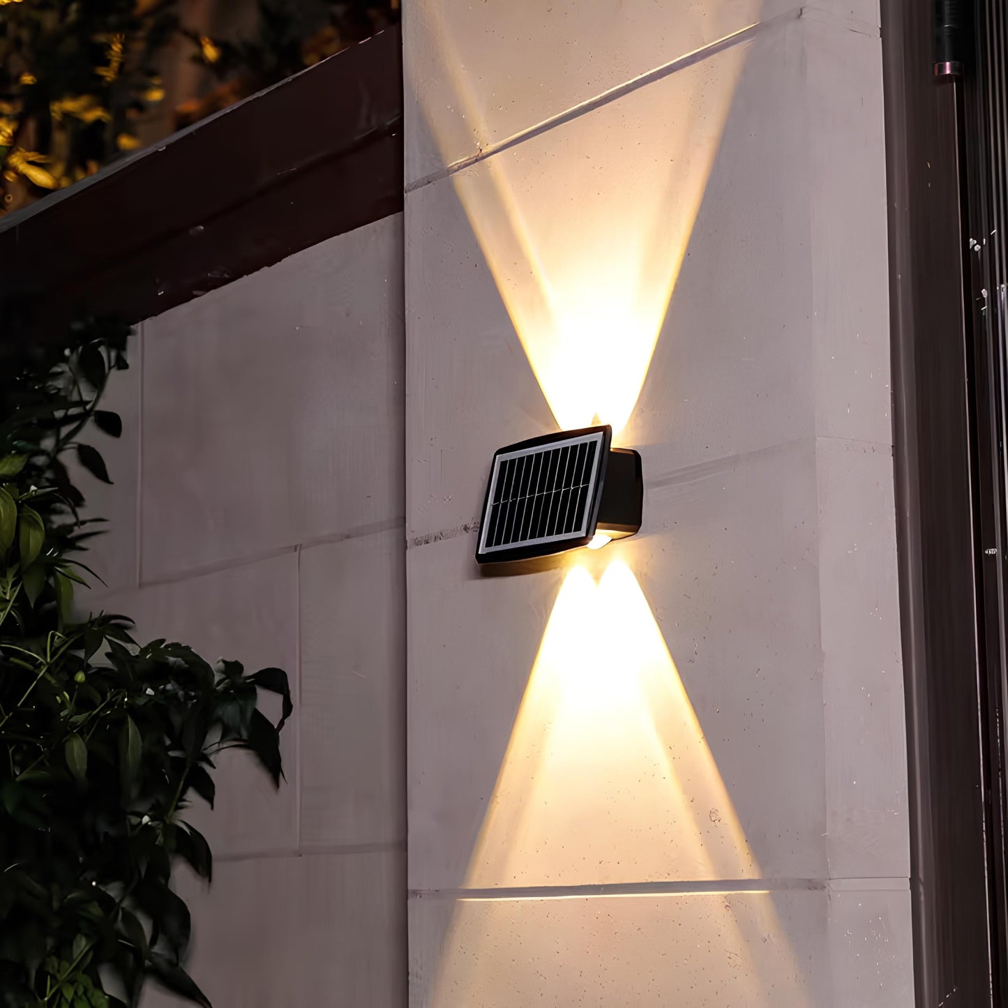 Solar Outdoor Wall Sconce